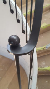 8664f8_cb9e6ae6e18e4117930f80fb761920db~mv2